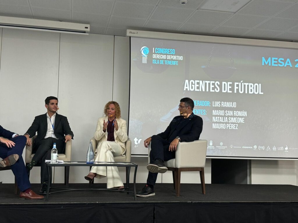 intervencion en congreso en tenerife como experto en derecho de extranjeria